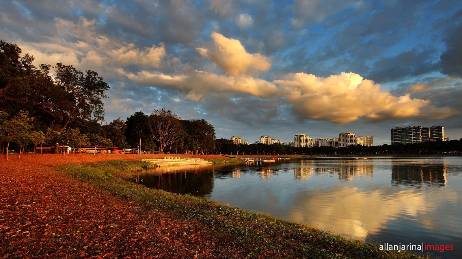 Evening clouds over Bedok Reservoir